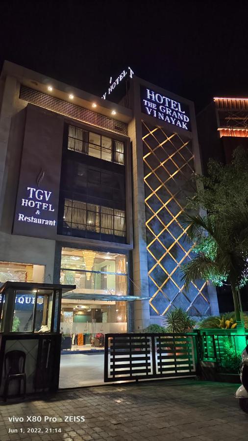 Tgv Hotel Ahmedabad Luaran gambar